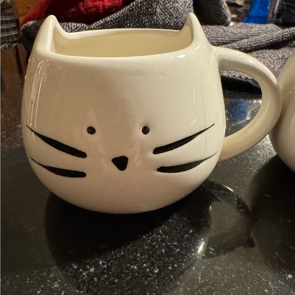 2 White Cat Coffee Mug Cup Pointy Ears Whiskers Ceramic Kitty Kitten Inside - Picture 2 of 9